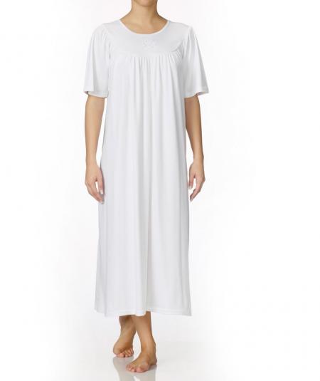 cailda short selleve white front.jpg